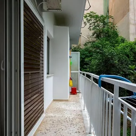 Studio Apartment Next To Alsos Ilision Athens Exterior photo